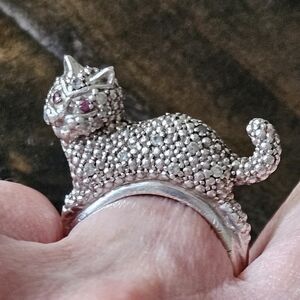 Vintage 3D Sterling Silver Cat Ring Garnet Eyes